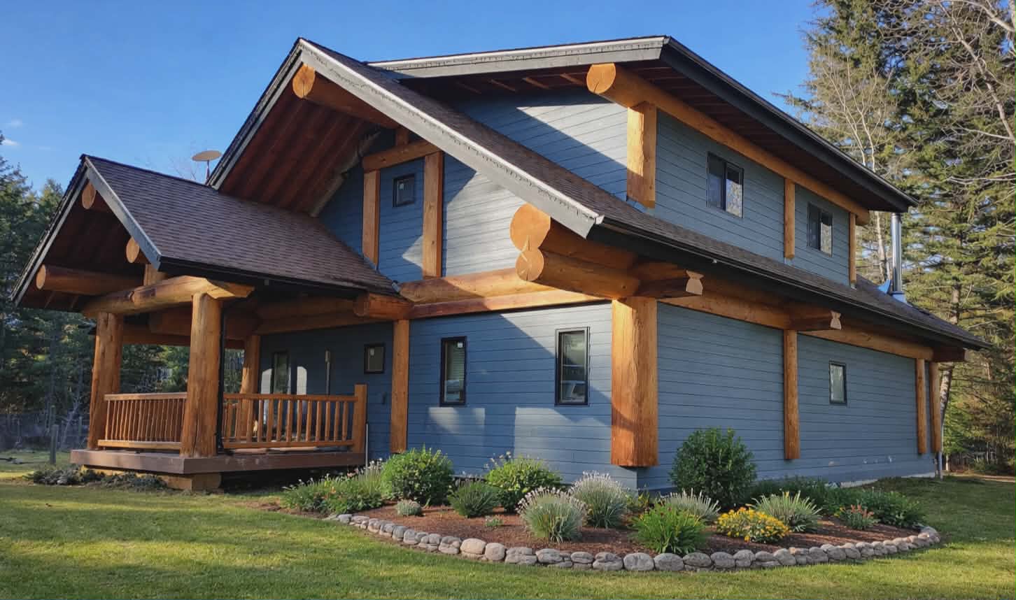 Completed seamless gutter installation on a Cariboo home (photo 14)
